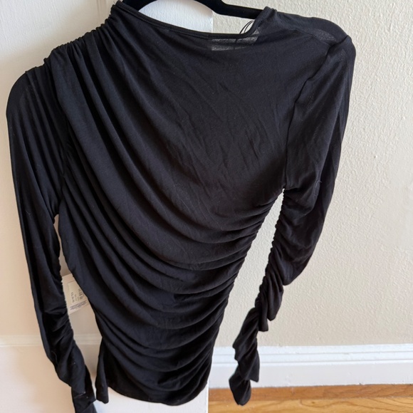 AGOLDE Tania Twist Tee - Picture 2 of 7